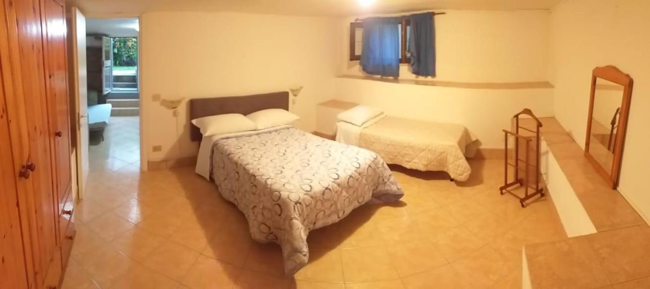 Garden Basement - Seminterrato Max 4 Ospiti - Fiumicino Vicino Aeroporto E Fiera Apartment Exterior photo